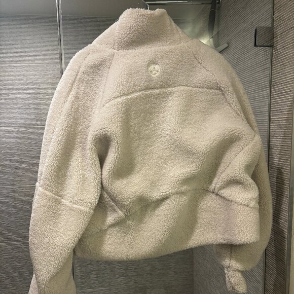 Lululemon Sherpa Oversized Scuba Funnel Neck - Picture 3 of 3